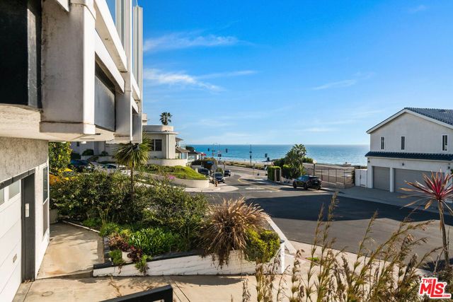 7334 Vista Del Mar Lane, Playa Del Rey (los Angeles), CA 90293