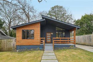 1074 Astor SW Avenue, Atlanta, GA 30310