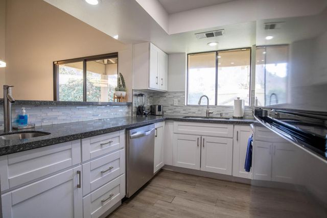 46560 Arapahoe Circle B, Indian Wells, CA 92210