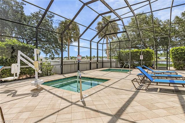 3066 Waterview PT, Naples, FL 34120