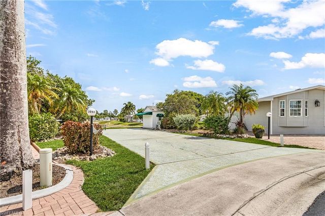 3066 Waterview PT, Naples, FL 34120