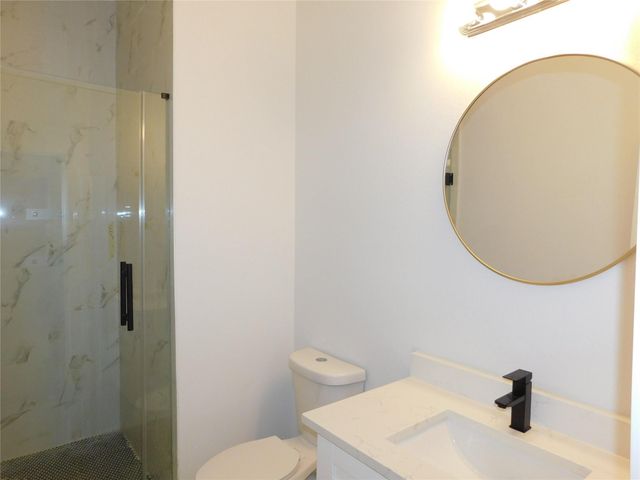 7002 S Hall Street B, Houston, TX 77028