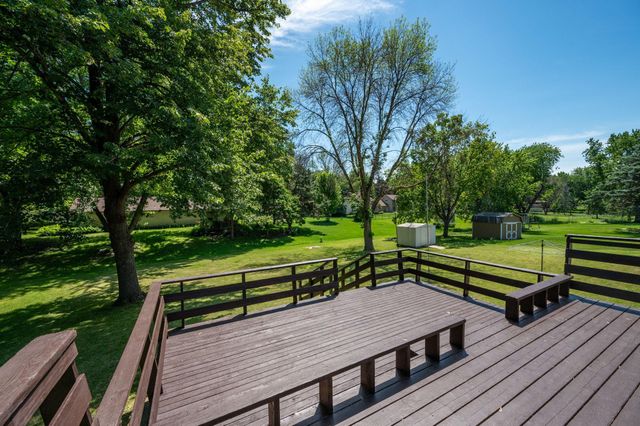 10634 Wellington Lane N, Maple Grove, MN 55369