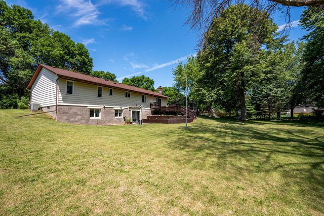 10634 Wellington Lane N, Maple Grove, MN 55369