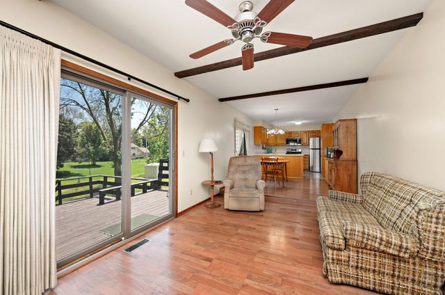 10634 Wellington Lane N, Maple Grove, MN 55369