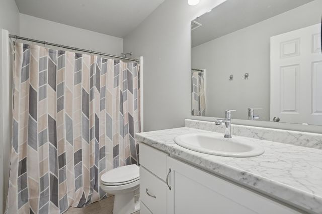 6309 83rd Avenue S, Horace, ND 58047