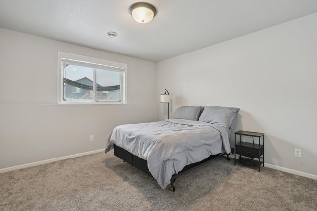 6309 83rd Avenue S, Horace, ND 58047