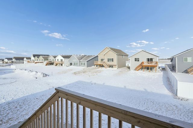 6309 83rd Avenue S, Horace, ND 58047