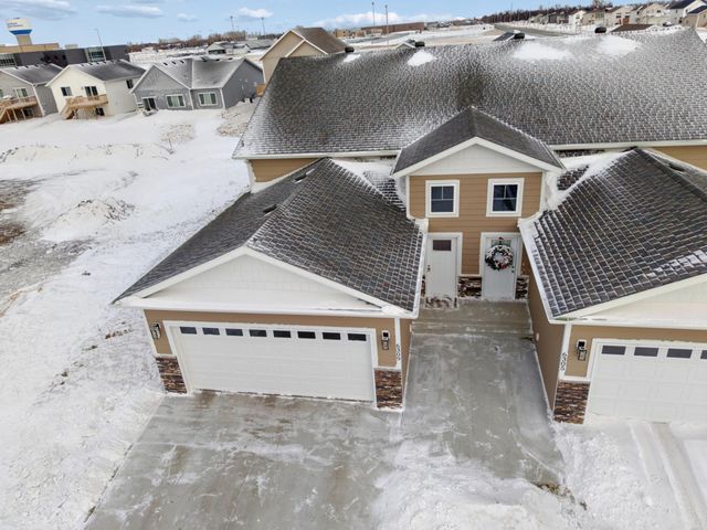 6309 83rd Avenue S, Horace, ND 58047