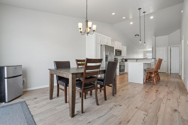 6309 83rd Avenue S, Horace, ND 58047