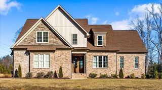 5510 Briardenn Court, Summerfield, NC 27358