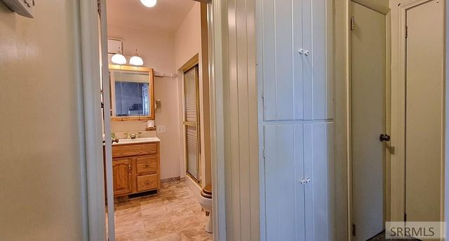 885 Maple Street, Ashton, ID 83420