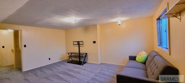 885 Maple Street, Ashton, ID 83420