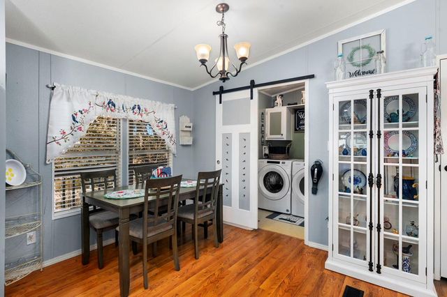 166 Elm Shores Dr, Lakehills, TX 78063