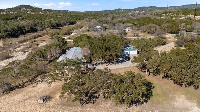 166 Elm Shores Dr, Lakehills, TX 78063