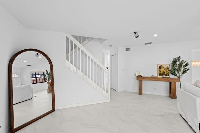 111 Weybridge Circle, Royal Palm Beach, FL 33411