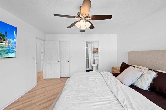 111 Weybridge Circle, Royal Palm Beach, FL 33411