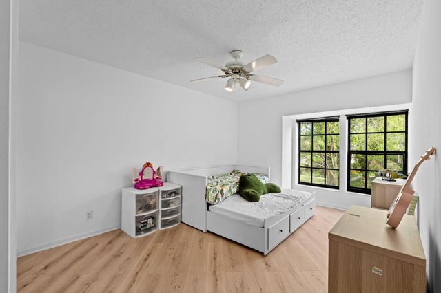 111 Weybridge Circle, Royal Palm Beach, FL 33411