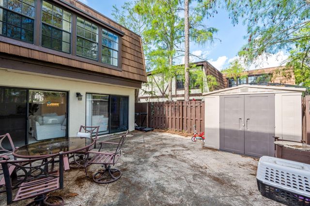 111 Weybridge Circle, Royal Palm Beach, FL 33411