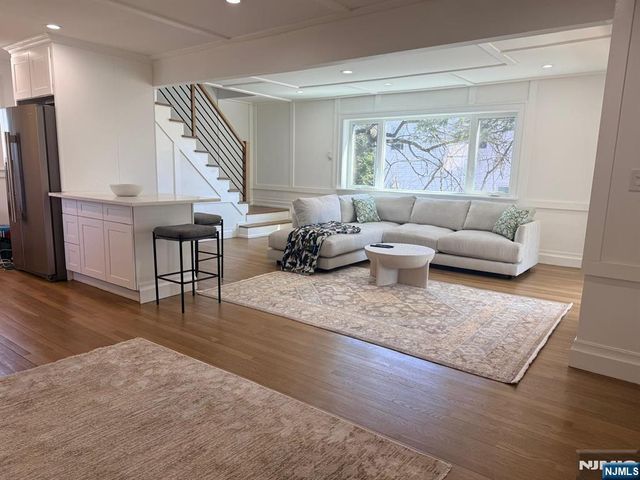 91 Columbus Drive, Tenafly, NJ 07670