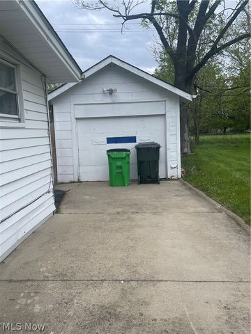 251 E 238th Street, Euclid, OH 44123