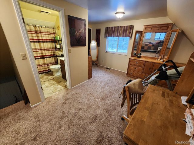 9707 North Lake Rd Road, Watertown Township, MI 48464