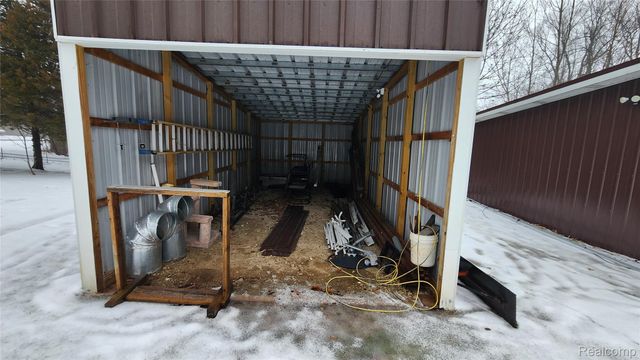 9707 North Lake Rd Road, Watertown Township, MI 48464