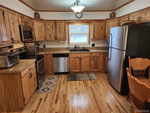 9707 North Lake Rd Road, Watertown Township, MI 48464