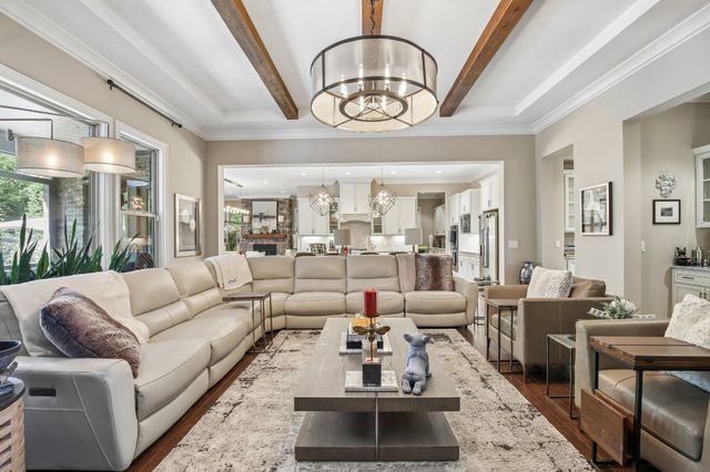 9485 Whetstone Blvd, Brentwood, TN 37027