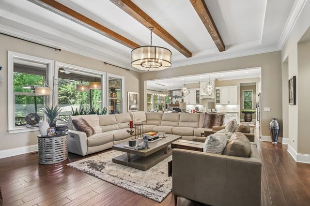 9485 Whetstone Blvd, Brentwood, TN 37027