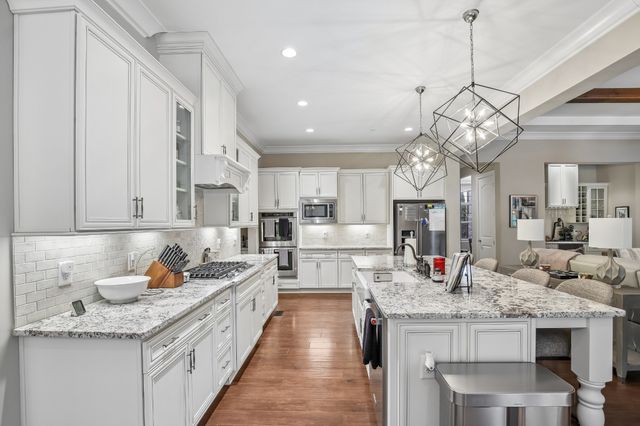 9485 Whetstone Blvd, Brentwood, TN 37027