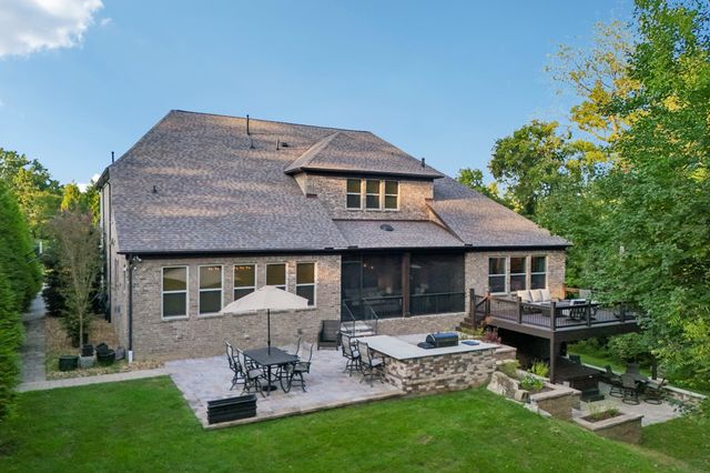9485 Whetstone Blvd, Brentwood, TN 37027