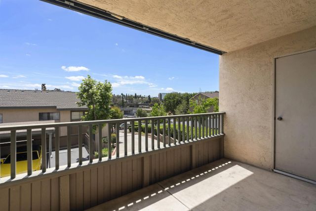 7780 PARKWAY DR 1101, La Mesa, CA 91942