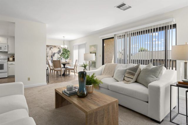 7780 PARKWAY DR 1101, La Mesa, CA 91942