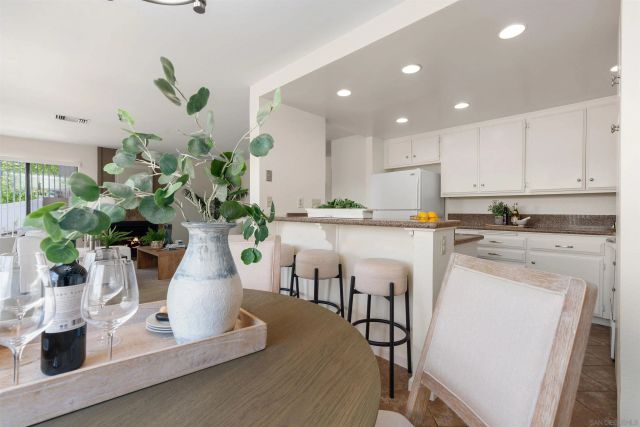 7780 PARKWAY DR 1101, La Mesa, CA 91942