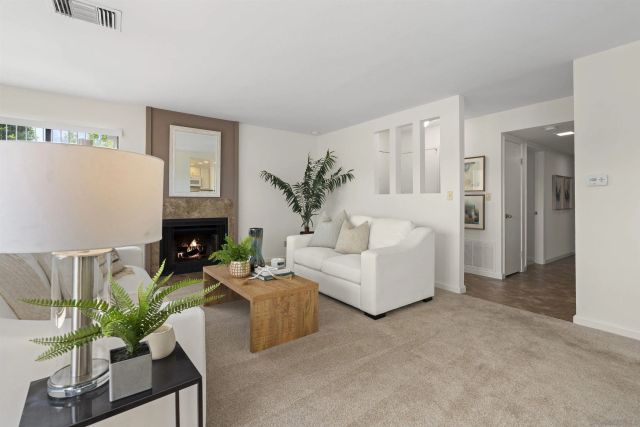7780 PARKWAY DR 1101, La Mesa, CA 91942