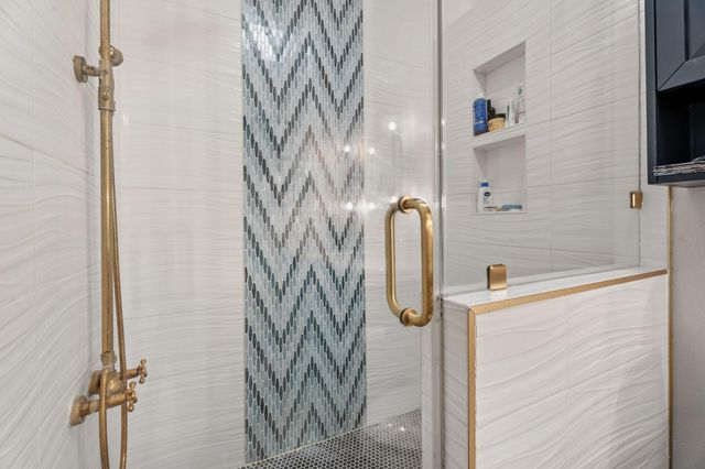 23154 Fresca Street, Galveston, TX 77554