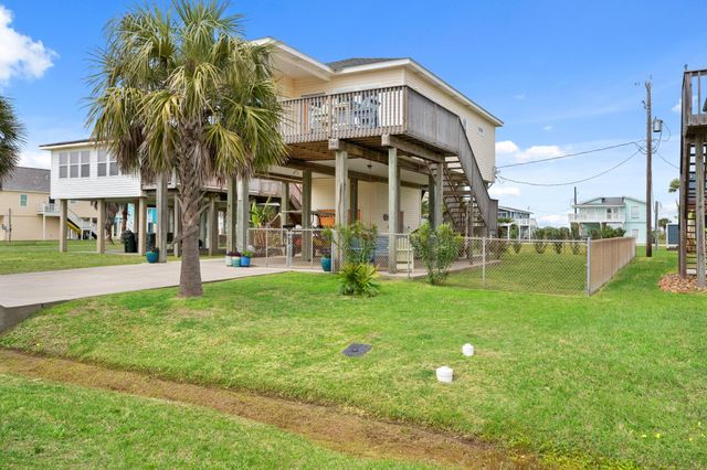 23154 Fresca Street, Galveston, TX 77554