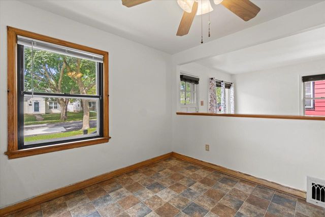 3776 S 19th STREET, Milwaukee, WI 53221