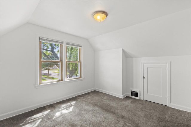 3776 S 19th STREET, Milwaukee, WI 53221