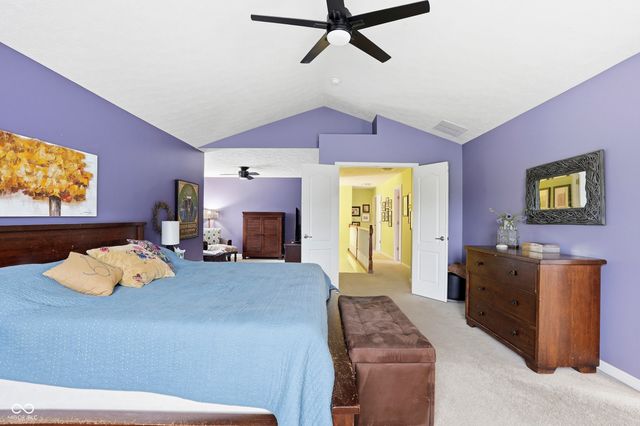 4276 Honeysuckle Lane, Zionsville, IN 46077