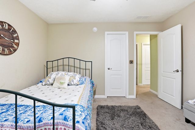 4276 Honeysuckle Lane, Zionsville, IN 46077