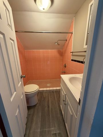 1501 W 6th Street, Davenport, IA 52802