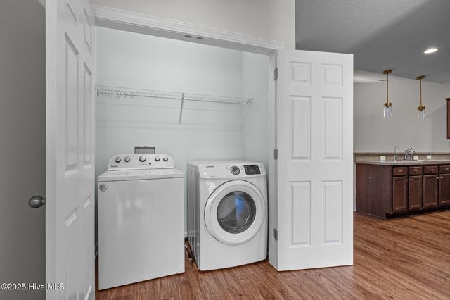 3302 Hogan Court A, Morehead City, NC 28557