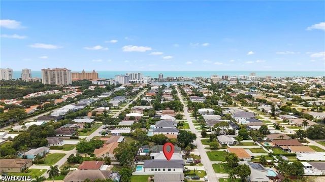 658 93rd AVE N, Naples, FL 34108