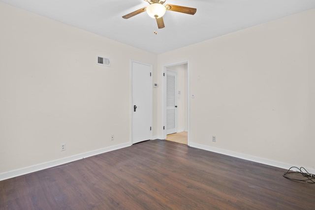 710 CEDAR STREET, Neenah, WI 54956