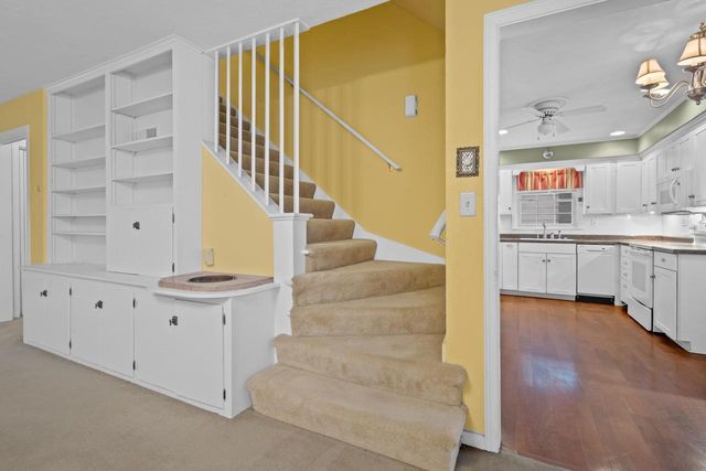 710 CEDAR STREET, Neenah, WI 54956