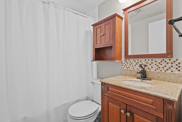 710 CEDAR STREET, Neenah, WI 54956