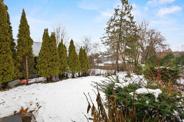 710 CEDAR STREET, Neenah, WI 54956