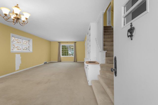 710 CEDAR STREET, Neenah, WI 54956